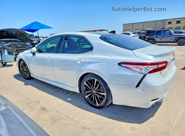4T1K61AK9LU904581 2020 TOYOTA CAMRY White Հետևի աջ