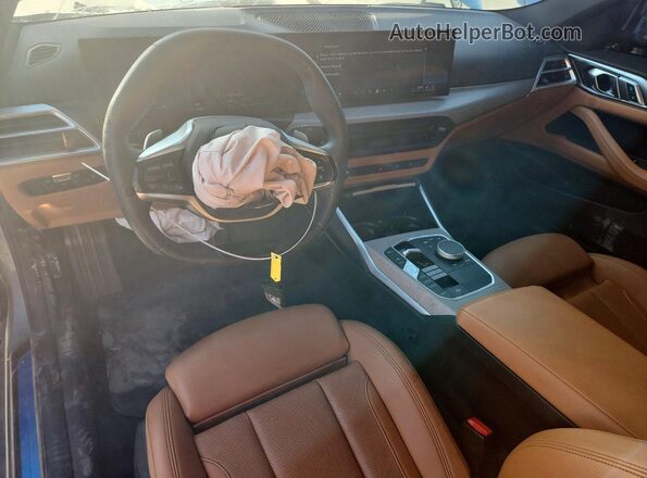 WBA43DA07SCS49327 2025 BMW 4 SERIES Gray ხელსაწყოთა პანელის ხედი