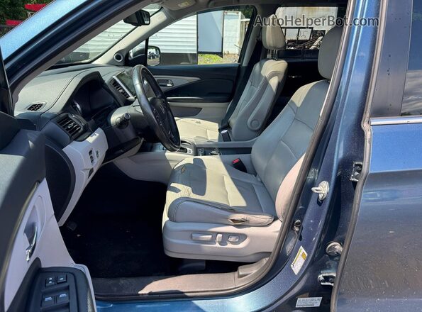 5FNYF6H52HB086462 2017 HONDA PILOT Blue Vista interior de 360 grados
