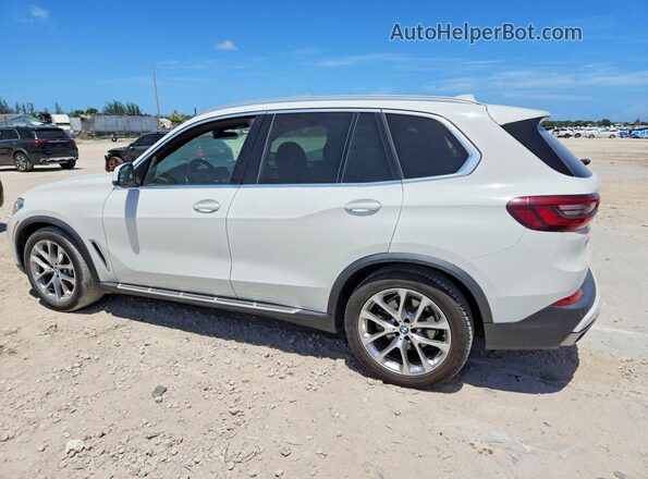 5UXCR4C00N9K13599 2022 BMW X5 White Rear right