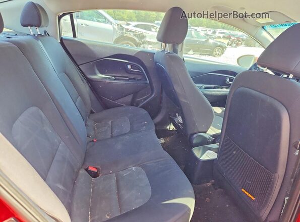 KNADM4A33H6015555 2017 KIA RIO Red Սալոնի հետևի տեսք