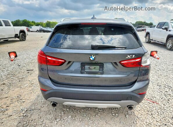WBXHT3C34J5K27989 2018 BMW X1 Gray Սալոնի դիմացի տեսք