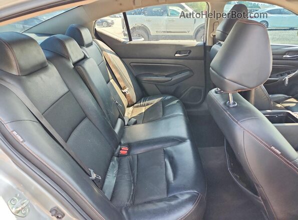 1N4BL4CV6MN310005 2021 NISSAN ALTIMA Silver Vista interior trasera