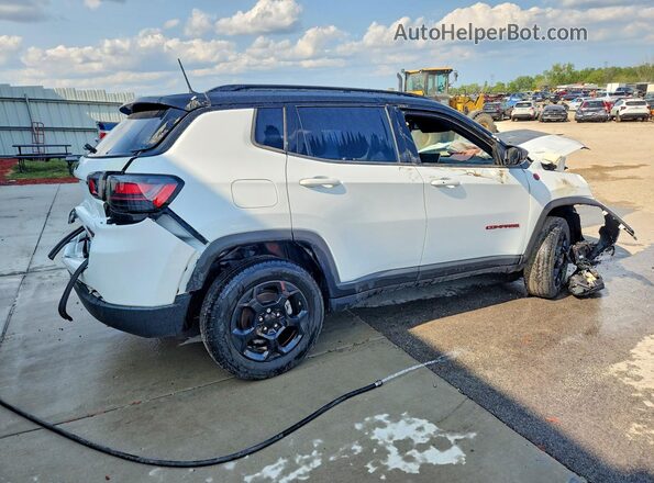 3C4NJDDNXRT581636 2024 JEEP COMPASS White Առջևի աջ