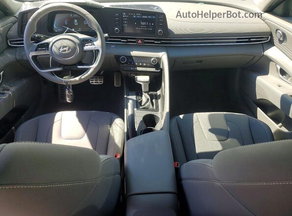 KMHLM4DG1TU125257 2026 HYUNDAI ELANTRA White Вид щитка приладів