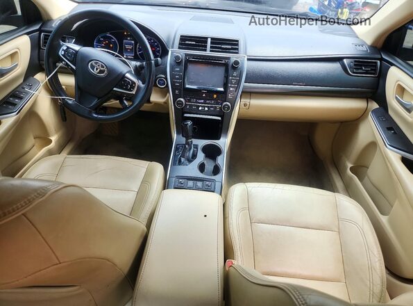 4T1BD1FK7HU228198 2017 TOYOTA CAMRY Черный Вид щитка приборов