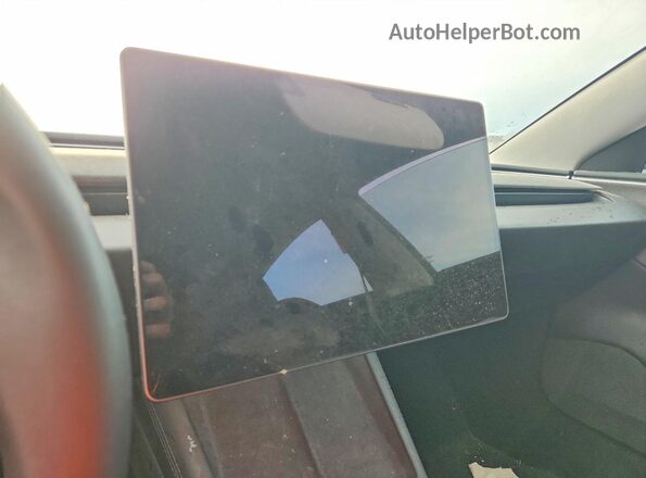 5YJ3E1EAXSF038068 2025 TESLA MODEL 3 Blue Widok tylnych siedzeń