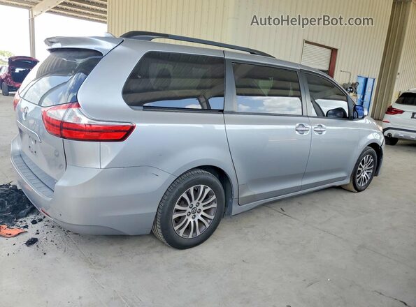 5TDYZ3DC2JS905000 2018 TOYOTA SIENNA Gray Передня права чверть