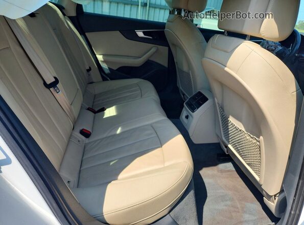 WAUKMAF45JA090414 2018 AUDI A4 Белый Вид задней части салона