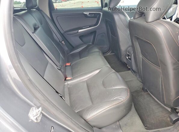 YV449MRR9H2185310 2017 VOLVO XC60 Gray Engine compartment view