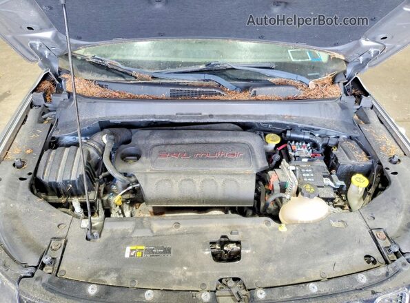 3C4NJDCB8JT245480 2018 JEEP COMPASS Silver Widok naklejki z numerem VIN
