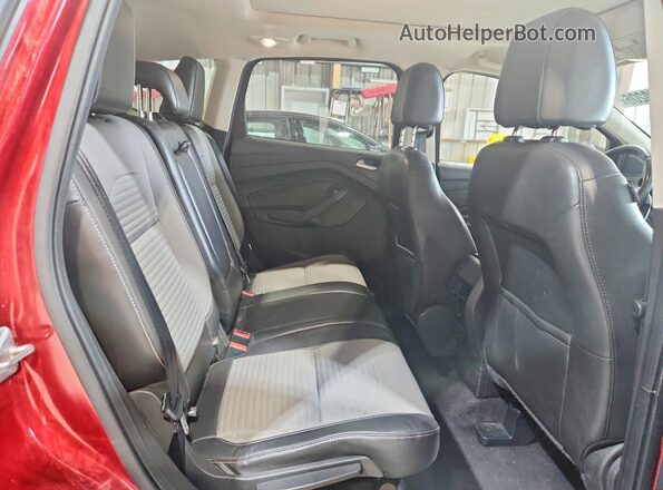 1FMCU9G98HUC01333 2017 FORD ESCAPE Бордовый Вид подкапотного пространства