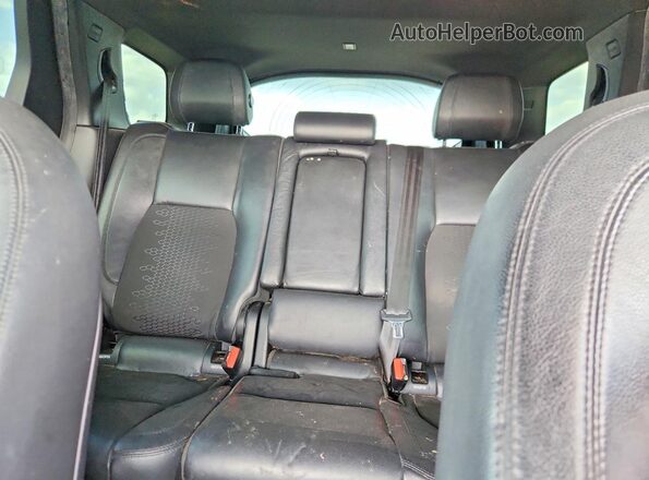 SALCP2BG2HH650145 2017 LAND ROVER DISCOVERY Silver Вид задньої частини салону