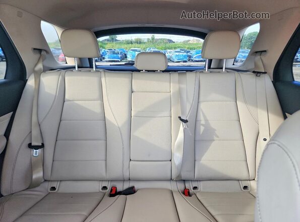 4JGFB4JB6LA123100 2020 MERCEDES-BENZ GLE White Rear interior view