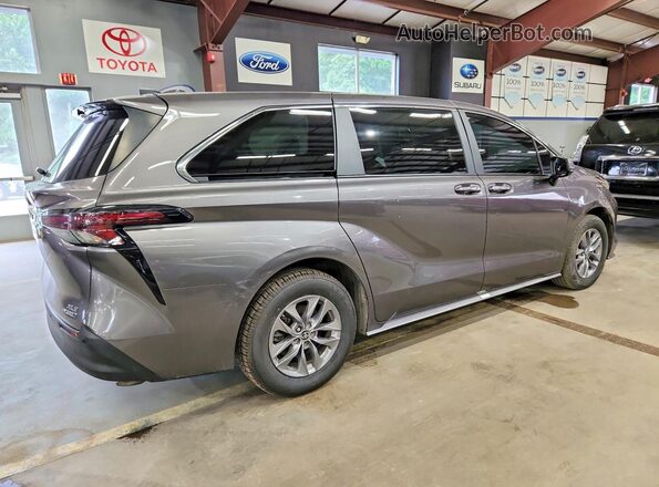 5TDYSKFC7RS114503 2024 TOYOTA SIENNA Gray Przód prawy