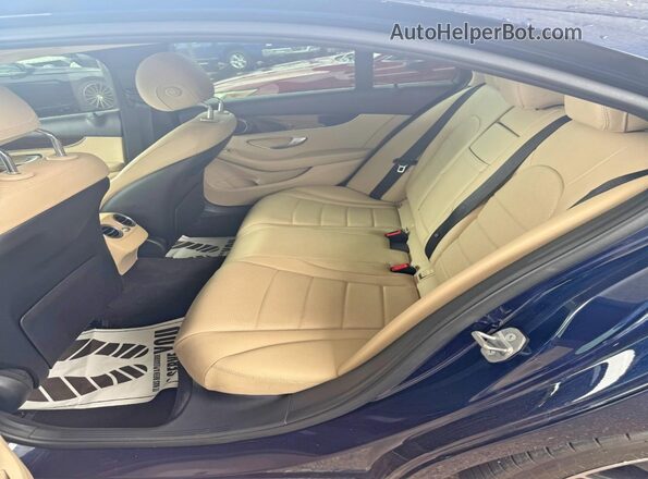 WDDWF8DB9KR482992 2019 MERCEDES-BENZ C-CLASS Синий Вид салона спереди