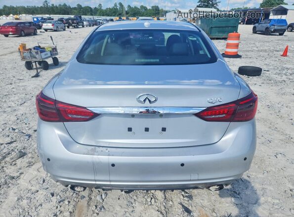 JN1EV7APXJM362927 2018 INFINITI Q50 Gray Front interior view