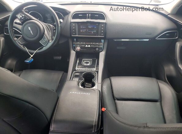 SADCJ2BN5HA494770 2017 JAGUAR F-PACE Белый Вид щитка приборов