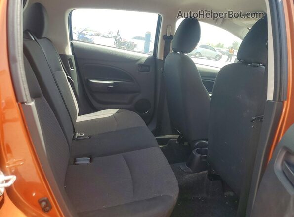 ML32A3HJ3JH014615 2018 MITSUBISHI MIRAGE Orange Widok wnętrza z tyłu