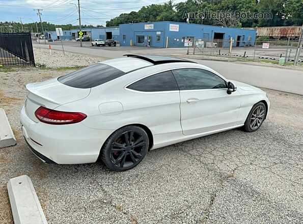 WDDWJ4JB7JF639589 2018 MERCEDES-BENZ C White Դիմացի տեսք