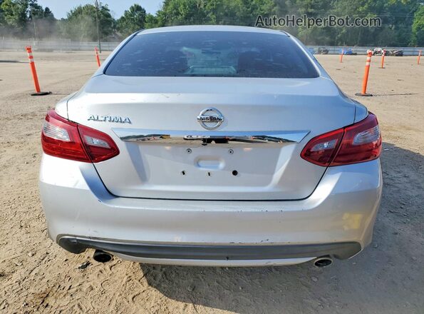 1N4AL3AP7JC199773 2018 NISSAN ALTIMA Silver Вид салону спереду