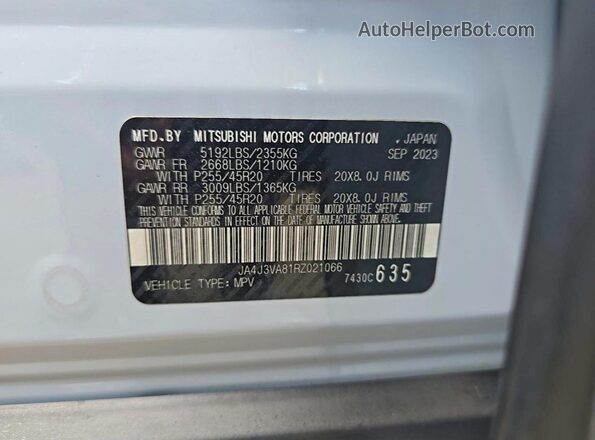 JA4J3VA81RZ021066 2024 MITSUBISHI OUTLANDER White Widok wnętrza z tyłu