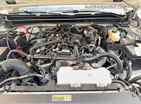 3TYJDAHN1RT013059 2024 TOYOTA TACOMA White Առջևի վահանակի տեսք