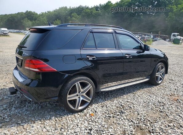 4JGDA5HB1JB110364 2018 MERCEDES-BENZ GLE Black Front right