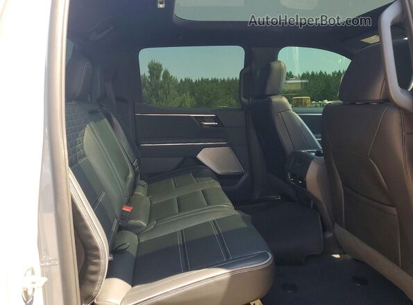 1GT401EL6RU400757 2024 GMC SIERRA Gray Vista interior trasera
