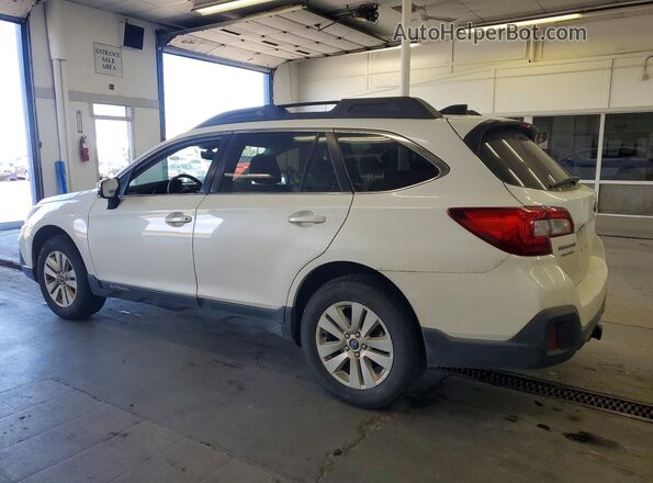 4S4BSAFC5K3374479 2019 SUBARU OUTBACK White Tył prawy