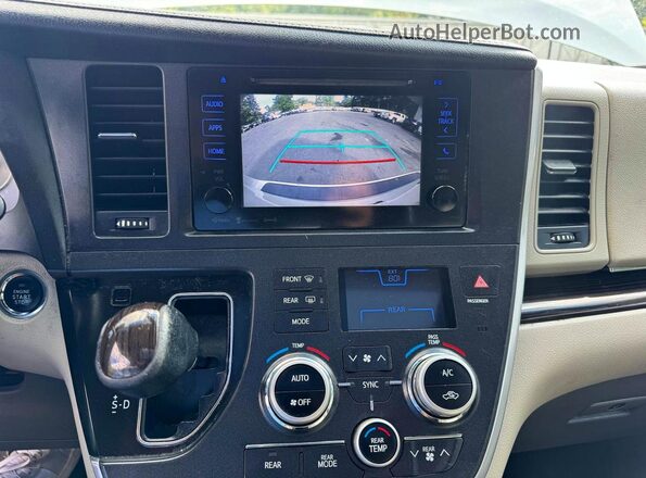 5TDDZ3DC4HS159092 2017 TOYOTA SIENNA White Вид задньої частини салону