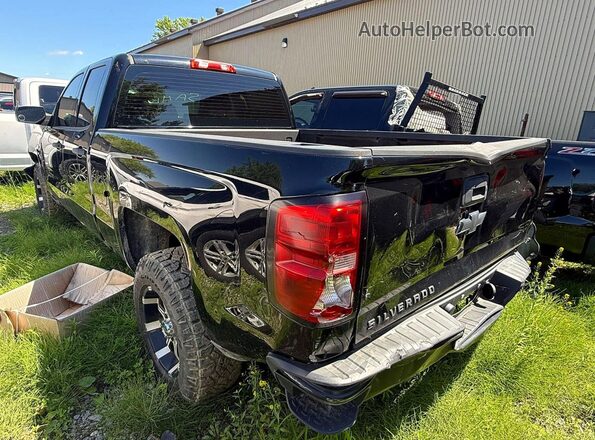 1GCRCNEC8HZ356525 2017 CHEVROLET SILVERADO Black Przód prawy