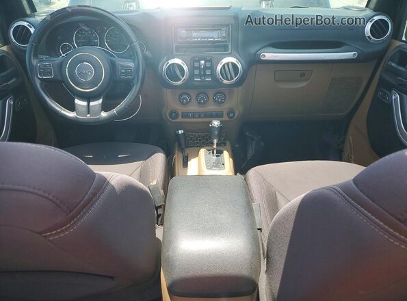 1C4BJWFG8GL102961 2016 JEEP WRANGLER Black Սարքավորումների վահանակի տեսք
