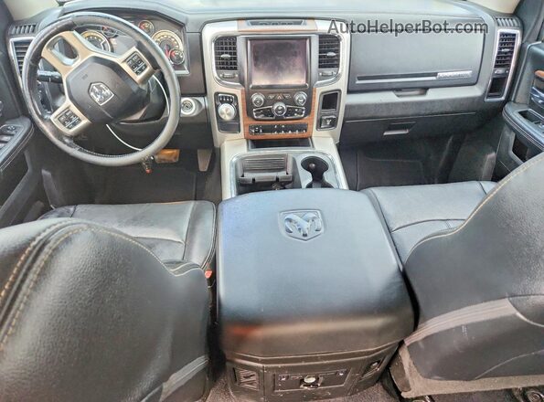 1C6RR6NM7KS702116 2019 RAM 1500 Black Вид щитка приладів