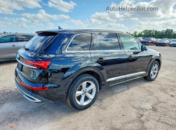 WA1ACBF78PD002670 2023 AUDI Q7 Black Front right