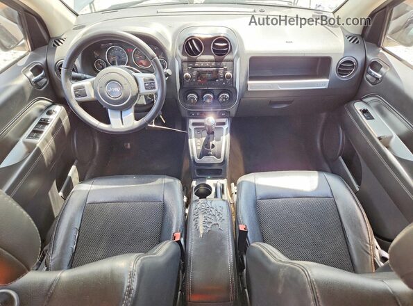 1C4NJDEB3HD162312 2017 JEEP COMPASS Silver Instrument cluster view