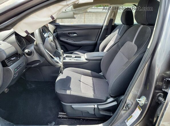 3N1AB8CV0SY416825 2025 NISSAN SENTRA Gray Առջևի վահանակի տեսք