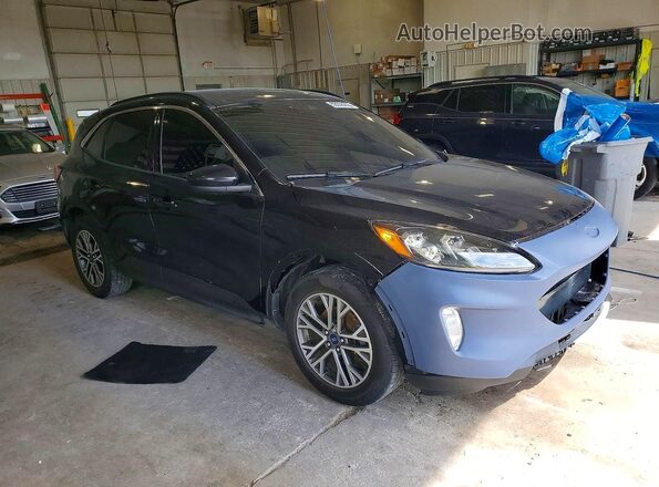 1FMCU0H61MUA56615 2021 FORD ESCAPE Черный Вид спереди