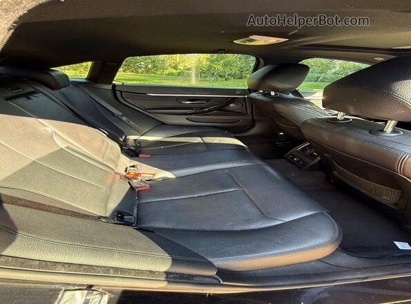 WBA4F9C32HG812362 2017 BMW 4 SERIES Black Vista interior delantera