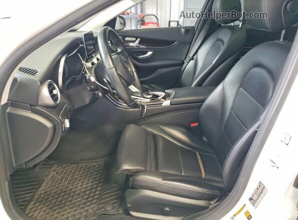 WDDWF4JB1GR141266 2016 MERCEDES-BENZ C-CLASS White Dashboard view