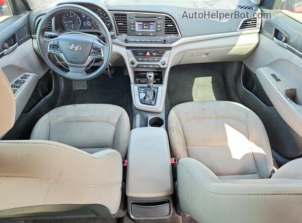 KMHD74LF1HU384083 2017 HYUNDAI ELANTRA Red Vista del cuadro de instrumentos