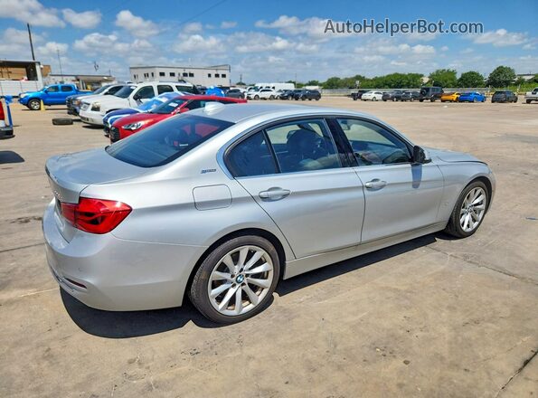 WBA8E1C56HK480348 2017 BMW 3 SERIES Silver Delantero derecho