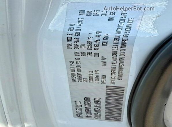 3C63RRML6RG204331 2024 RAM 3500 White Vista interior trasera
