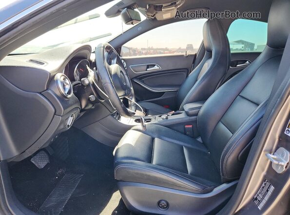 WDDSJ4EB4GN332355 2016 MERCEDES-BENZ CLA-CLASS Gray Vista del salpicadero
