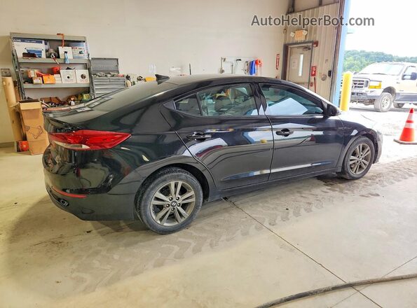 5NPD84LF8HH125019 2017 HYUNDAI ELANTRA Black Front right
