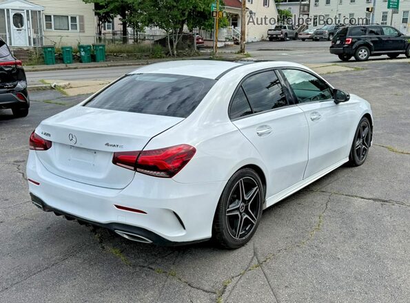WDD3G4FB4KW023764 2019 MERCEDES-BENZ A-CLASS Белый Передняя правая четверть