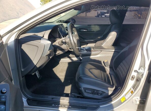 4T1EA1ABXNU015366 2022 TOYOTA AVALON Silver Vista del salpicadero