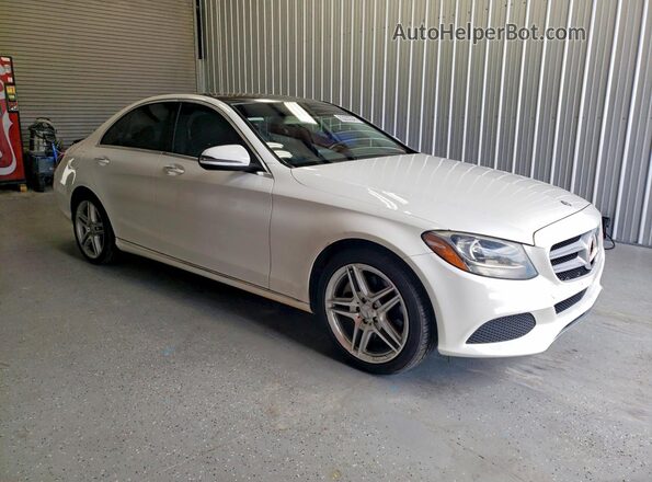 WDDWF4JB1GR141266 2016 MERCEDES-BENZ C-CLASS White Front view