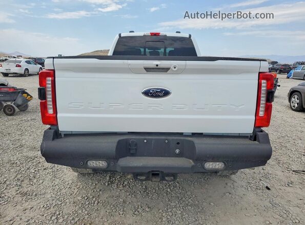 1FT8W3BMXREC60487 2024 FORD F350 White Widok wnętrza z przodu