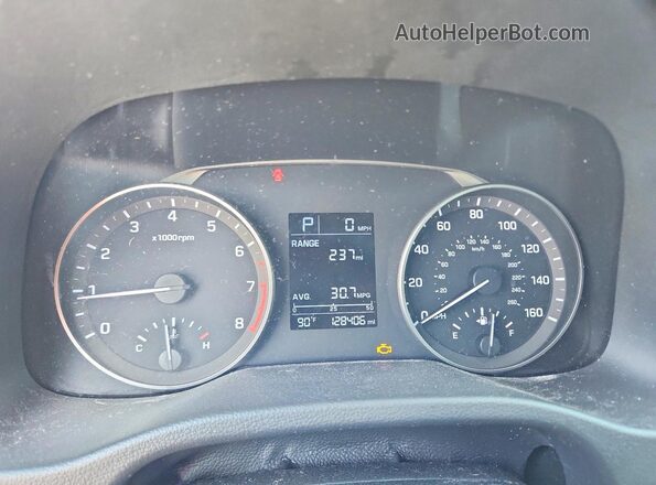 KMHD74LF1HU384083 2017 HYUNDAI ELANTRA Red Vista de los asientos traseros